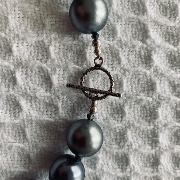 Large Pearl Choker - Picture 3 of 6